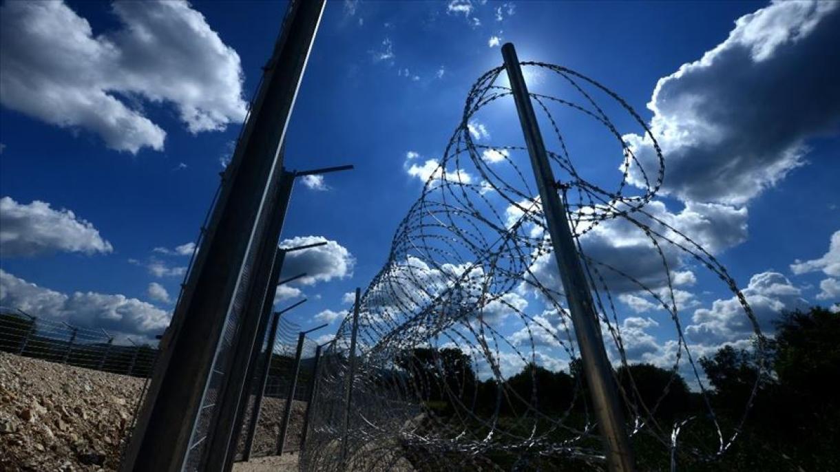Сърбия изгражда телена ограда на границата си със Северна Македония