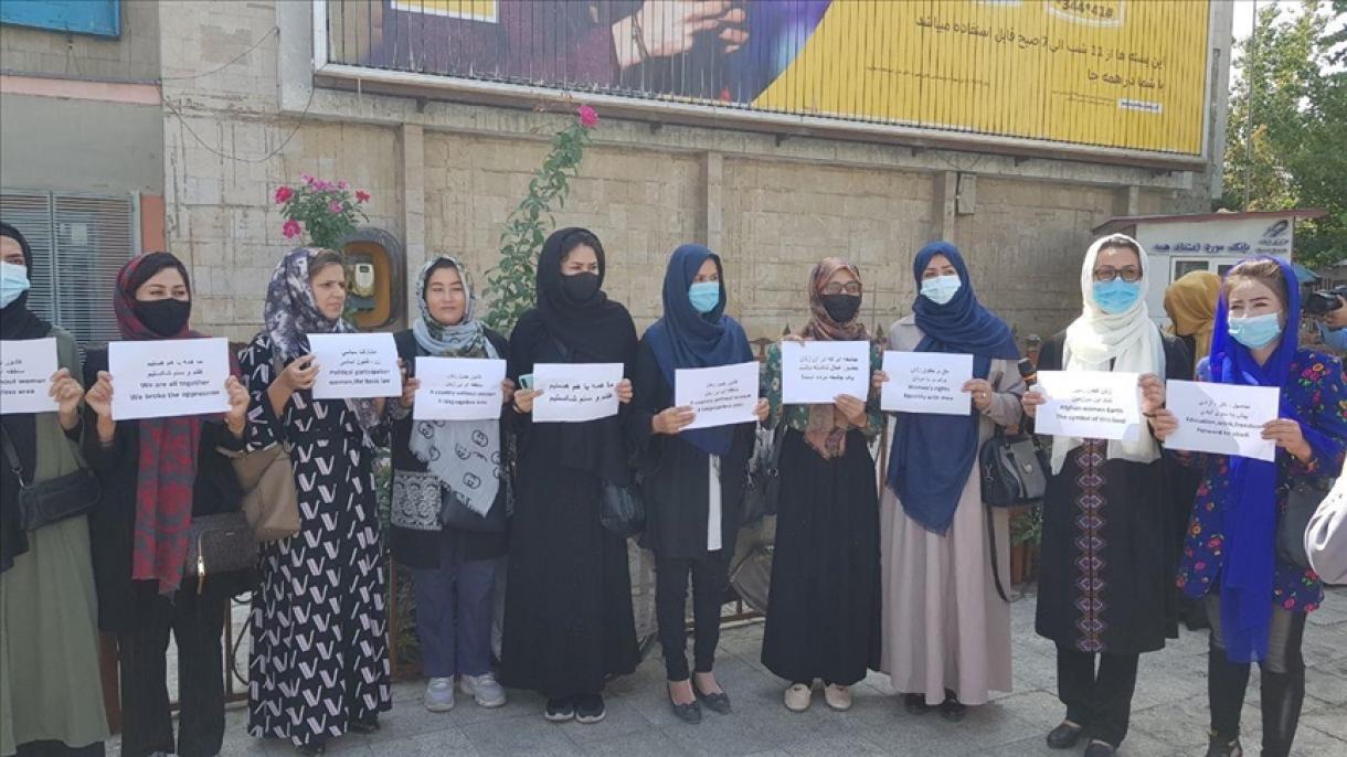 زنان افغان خواستار حراست از حقوق‌شان در دولت آینده طالبان شدند