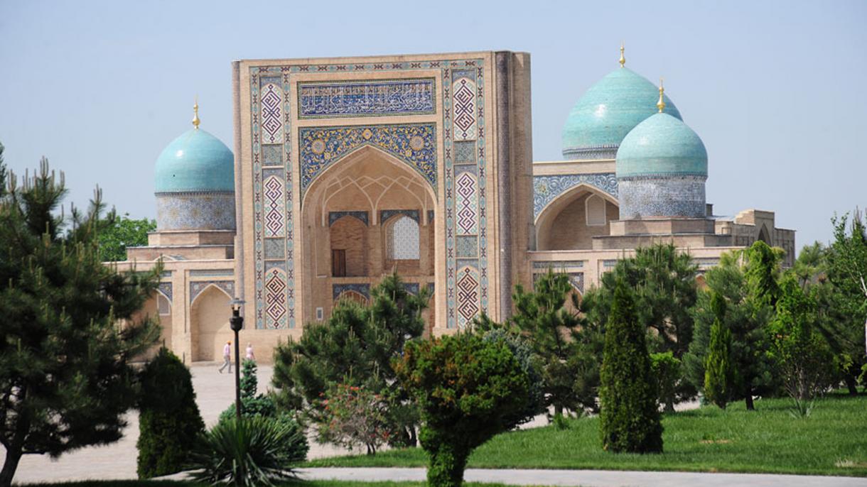 اوزبیکستانده مسجد لر سانی آرتیب بارماقده