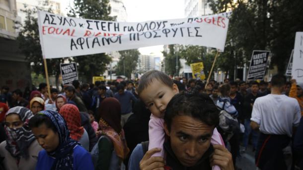 希腊暂停遣返难民事宜