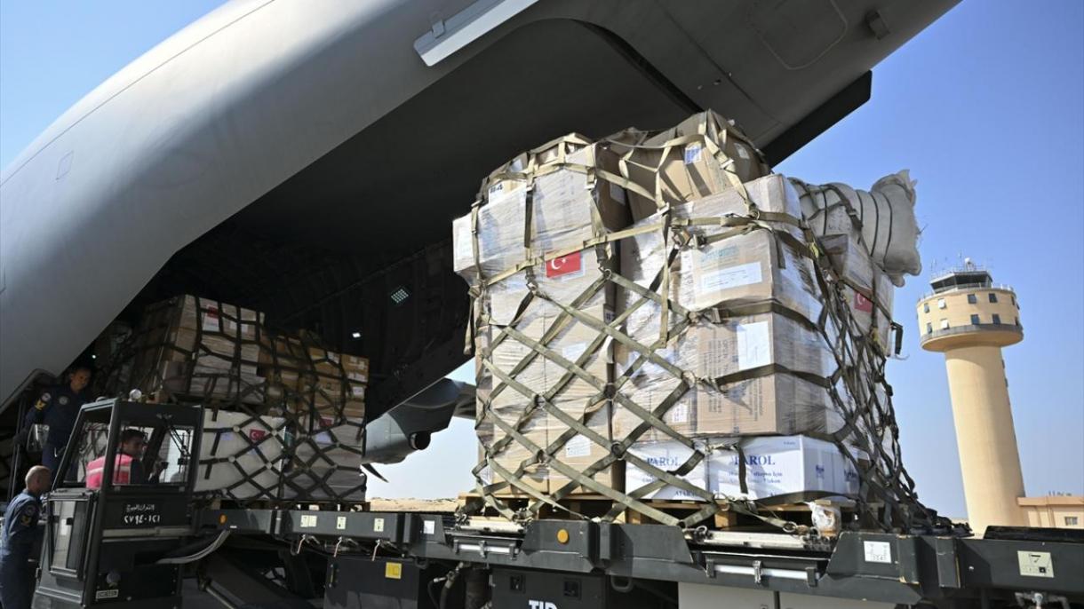 Türkiye envia mais 2 aviões com ajuda humanitária para a Palestina