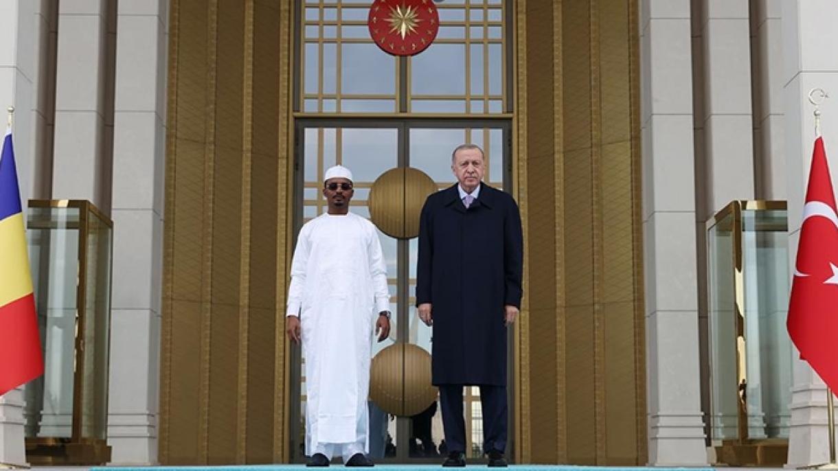 Временния президент на Чад Итно е на посещение в Анкара