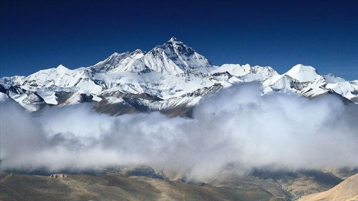 Пакистанда 19 жаштагы альпинист К2ге чыккан эң жаш альпинист болду