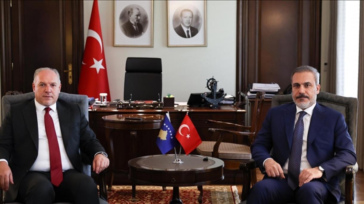 Daşary Işler Ministri Fidan, Kosowanyň Galkynyş Ministri Fikrim Damka Bilen Duşuşdy