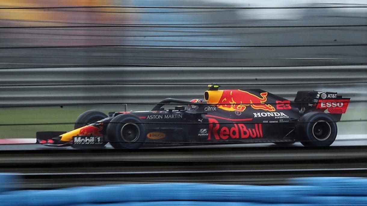 Magyar Nagydíj - Verstappen nyerte az első a pénteki szabadedzést