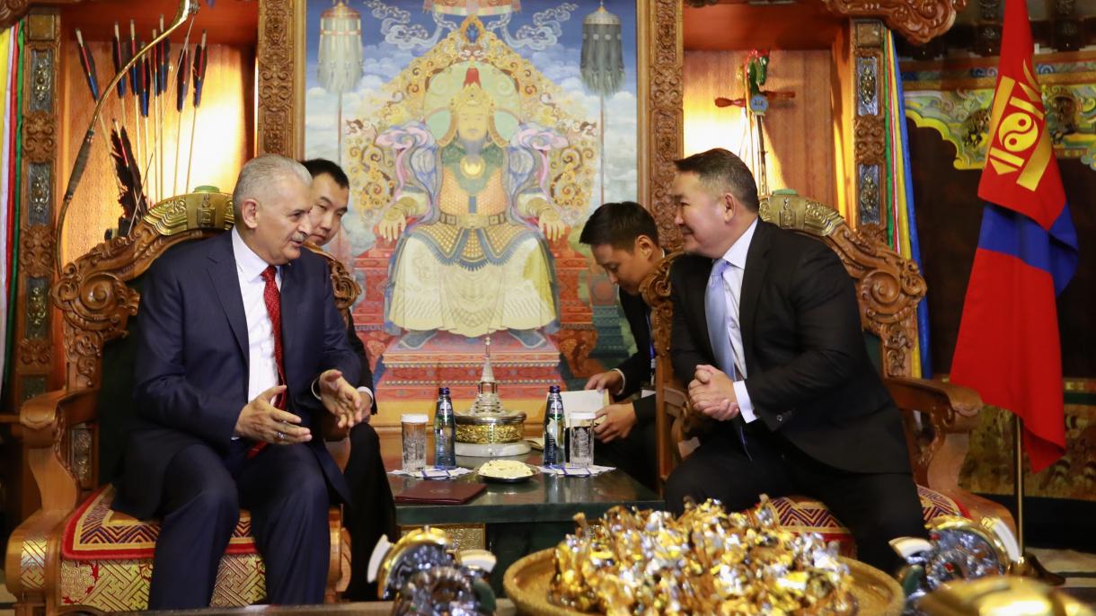 Yıldırım inicia sus conversaciones oficiales en Mongolia
