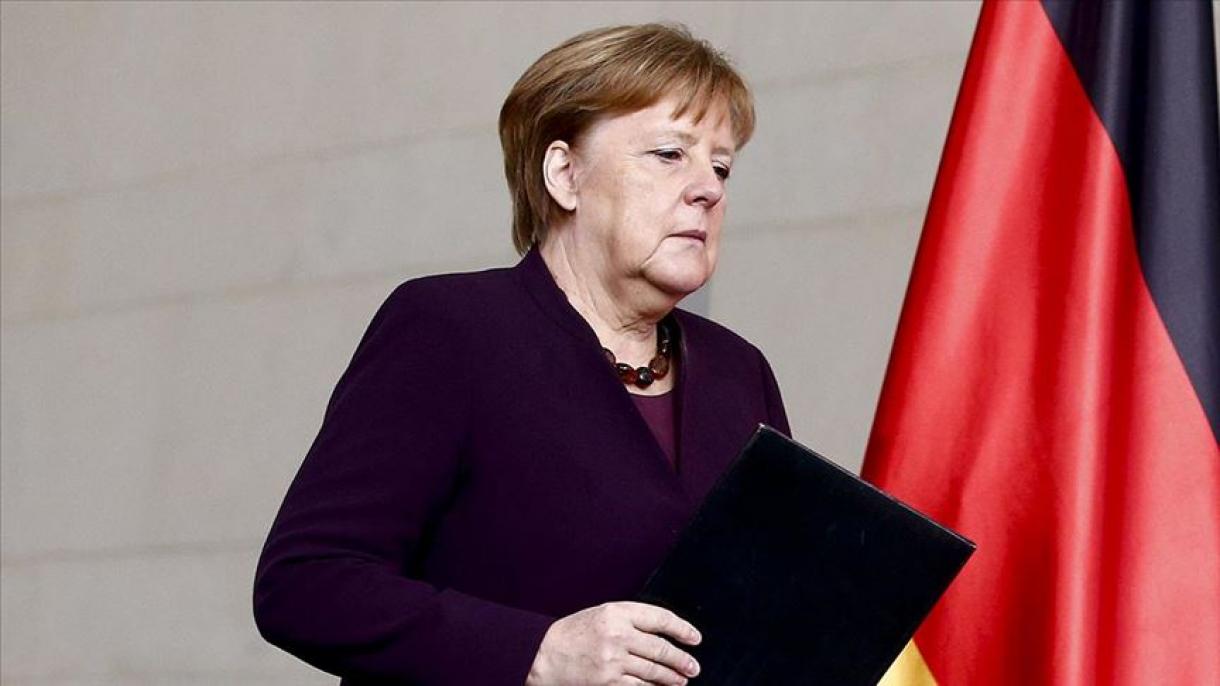 Меркел: Икономически проблеми, които от десетилетия насам не сме виждали