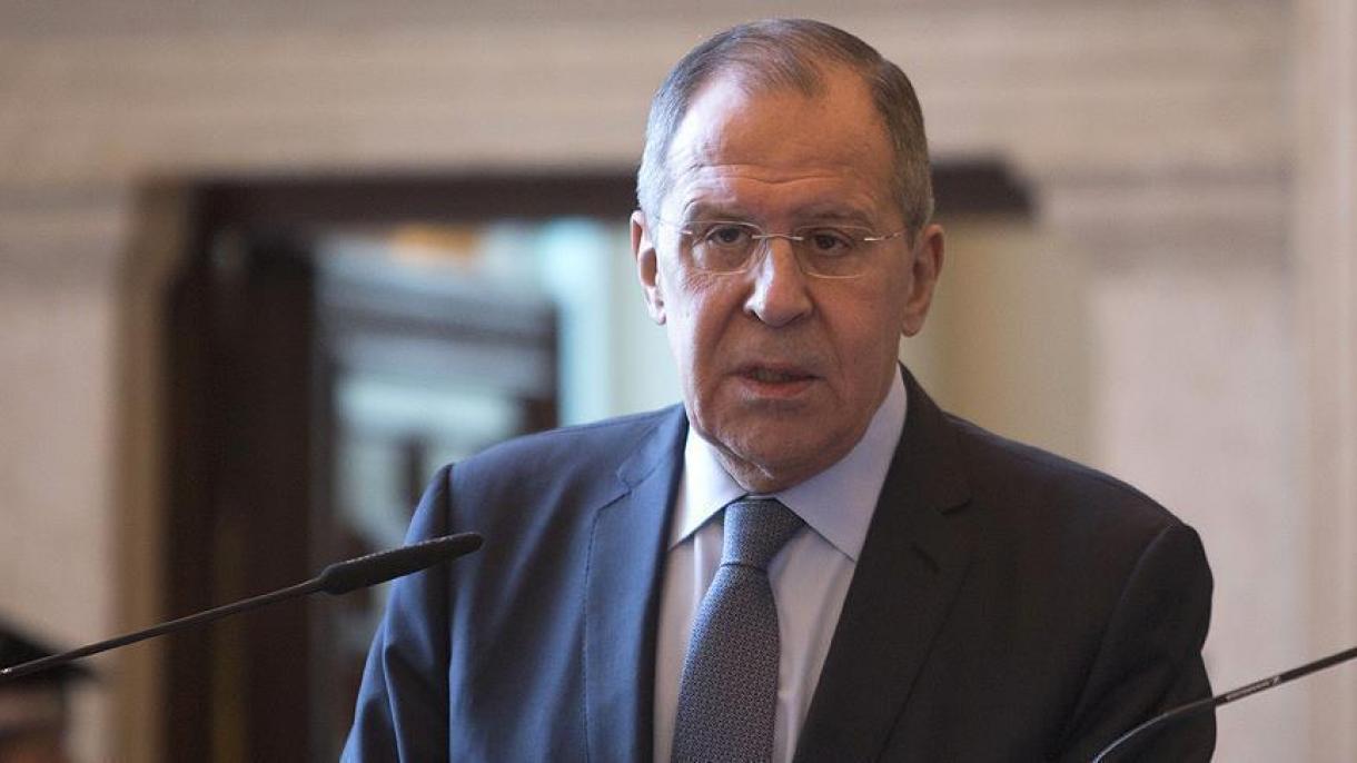 Lavrov evalúa la declaración de Trump de salir de Siria