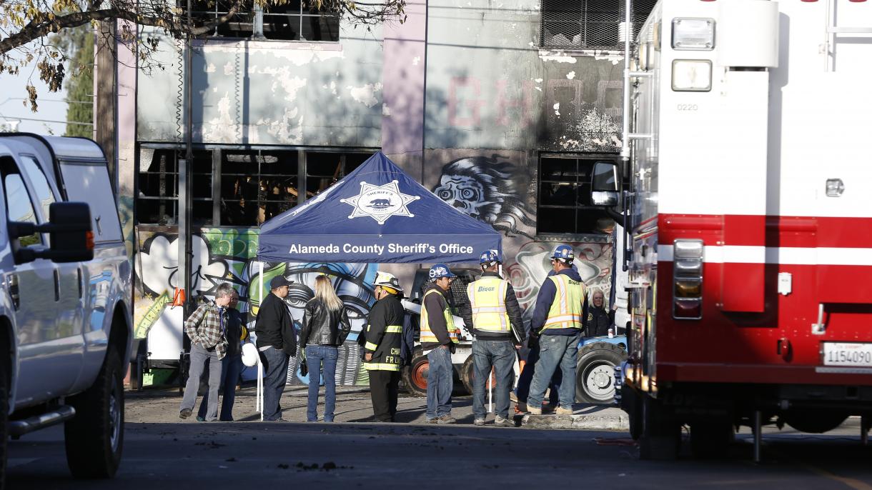 شمار کشته شده گان در آتش سوزی امریکا به ۲۴ تن افزایش یافت