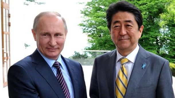دیدار پوتین با نخست وزیر ژاپن