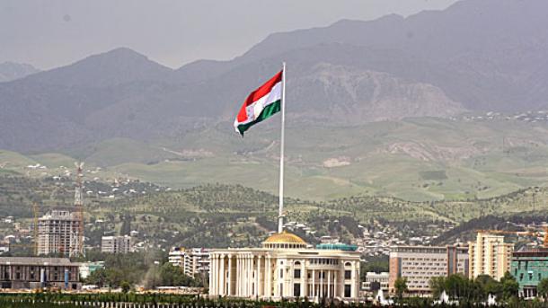 اظهارات تند سفیر افغانستان در مسکو، سبب خشم تاجیکستان شد