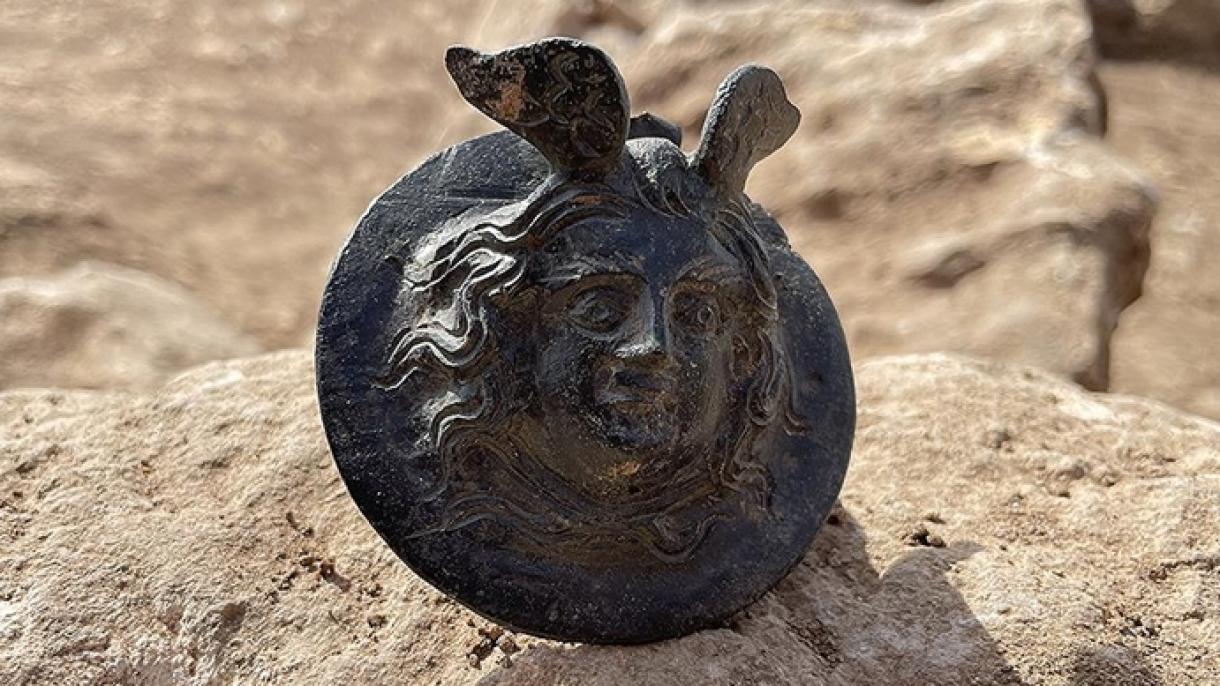 Адыяманда  1800 жылдык  аскердик медаль табылды
