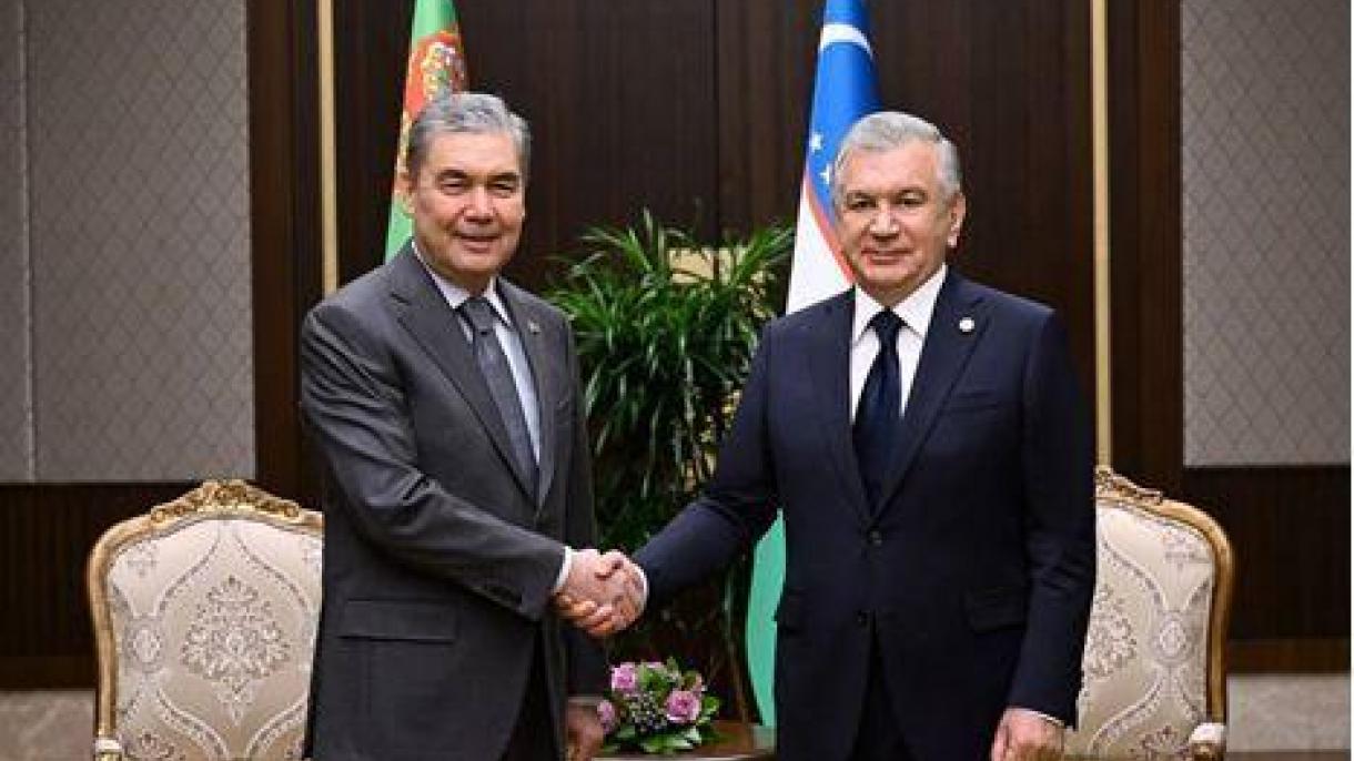 Mirziyoyev Anqarada Gurbanguli Berdimuhamedov bilan uchrashdi