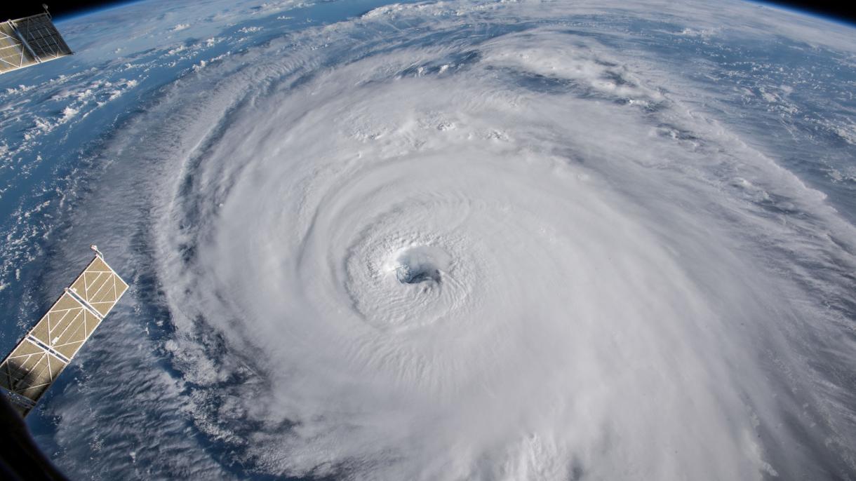 El ciclón Florence puede llegar a los EEUU este sábado