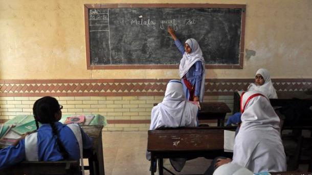 UNESCO: “63 millones de niñas están fuera del sistema educativo”