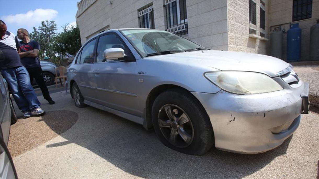 以色列损坏23辆巴勒斯坦人的汽车
