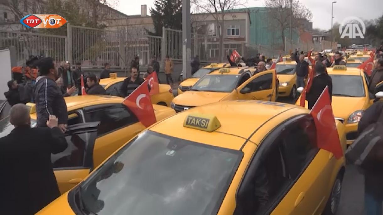 Taksiçılar İstanbuldağı terror höcümenä reakśiya belderde