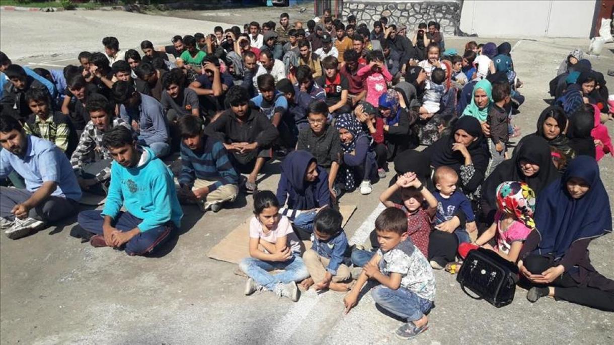 Fermati 310 migranti nel Mar Egeo