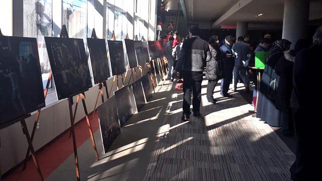 阿通社在加拿大举办未遂政变图片展