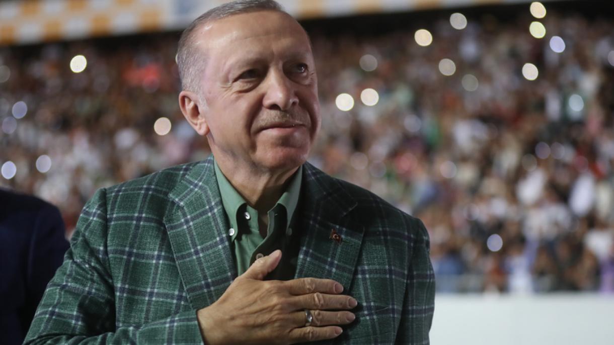 اردوغان: دستاوردهای ترکیه، مدیون مبارزات و موفقیتهای جوانان است