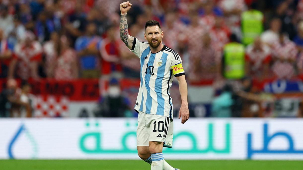 Lionel Messi Arjantin Milli Takımı Katar 20222.jpg