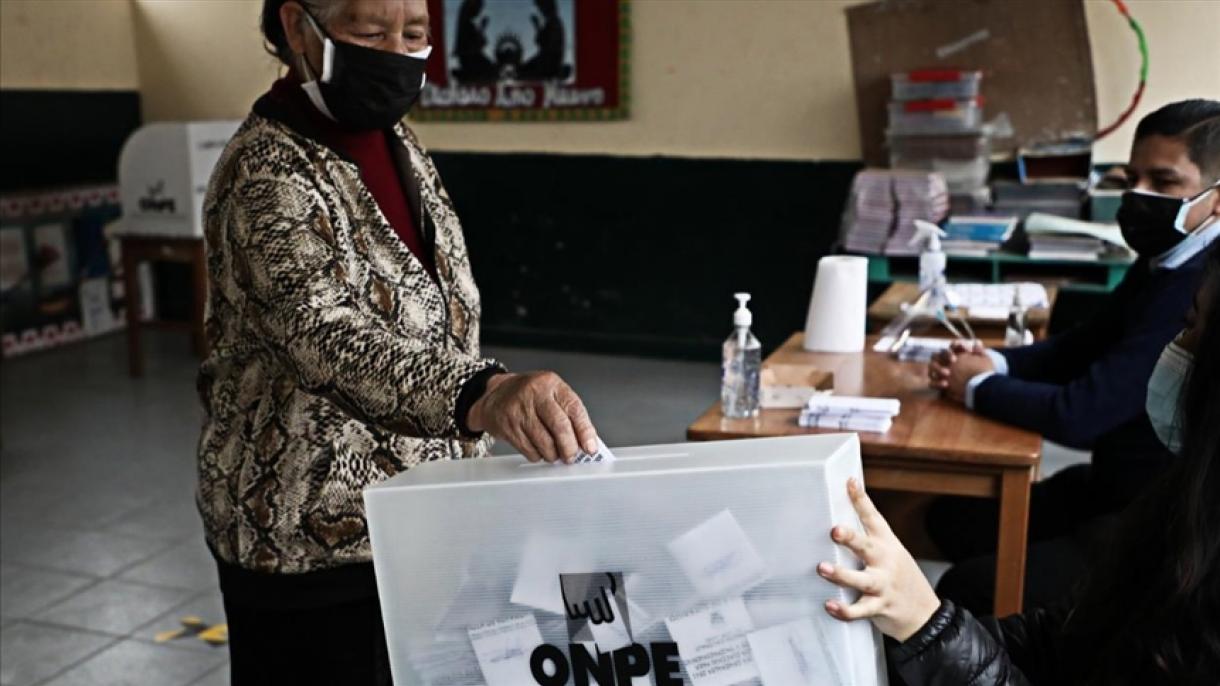 Autoridad electoral de Perú revocó plazo dado para presentar recursos de nulidad sobre los comicios