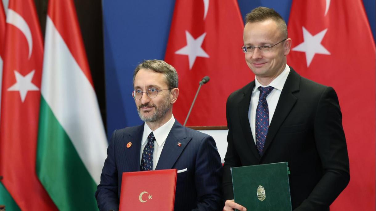 Fahrettin Altun aplaude el memorando de entendimiento firmado entre Türkiye y Hungría