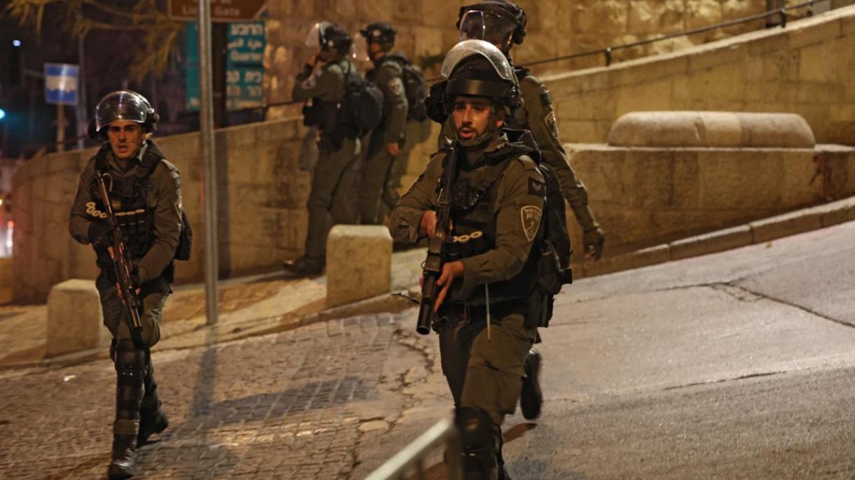 Израиль 25 палестиналыкты камакка алды