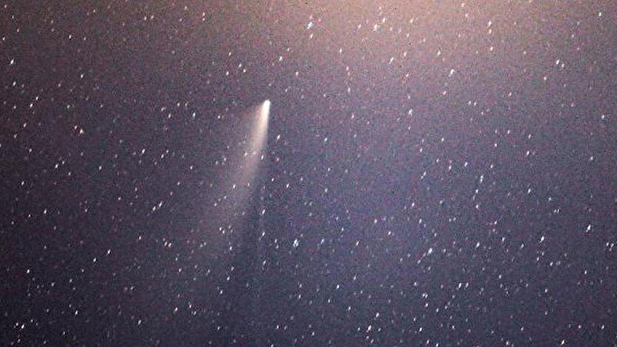 Una cometa verde si sta avvicinando alla Terra