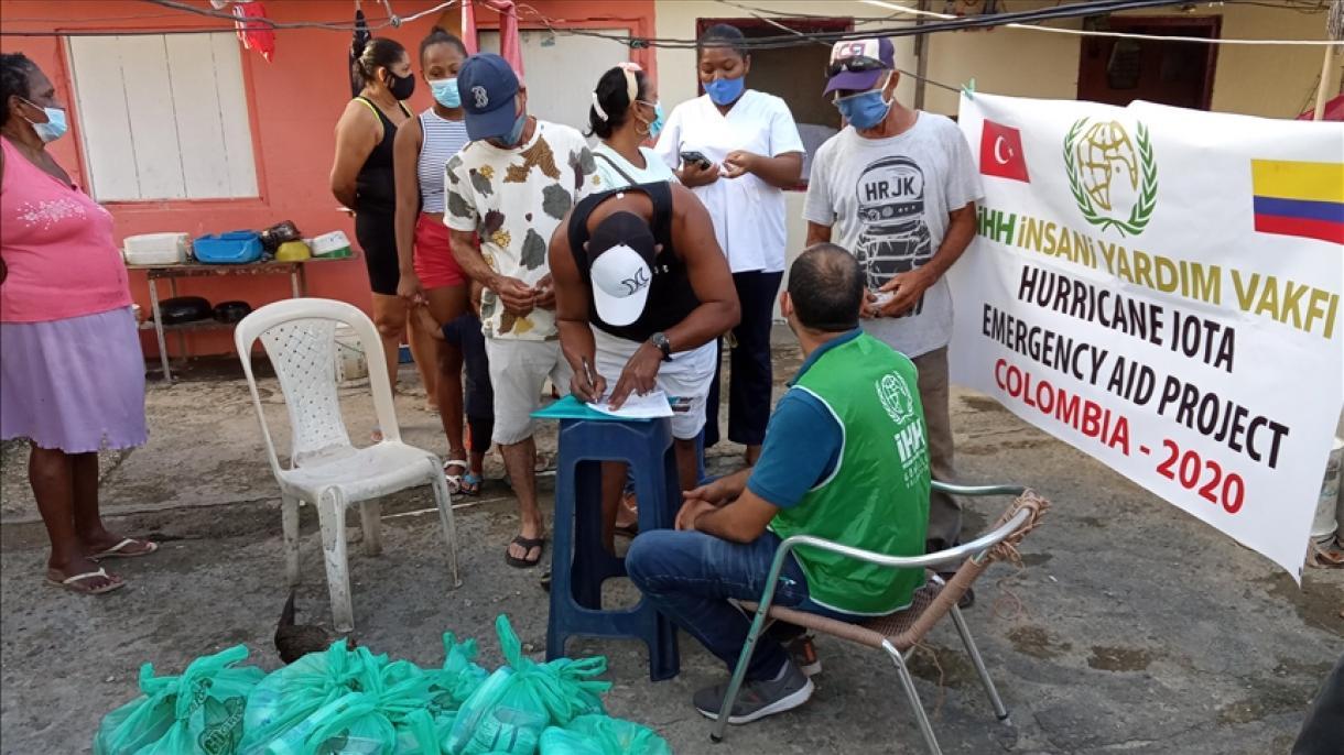 Fundação turca de ajuda humanitária distribui ajuda às pessoas afetadas na Colômbia e na Guatemala