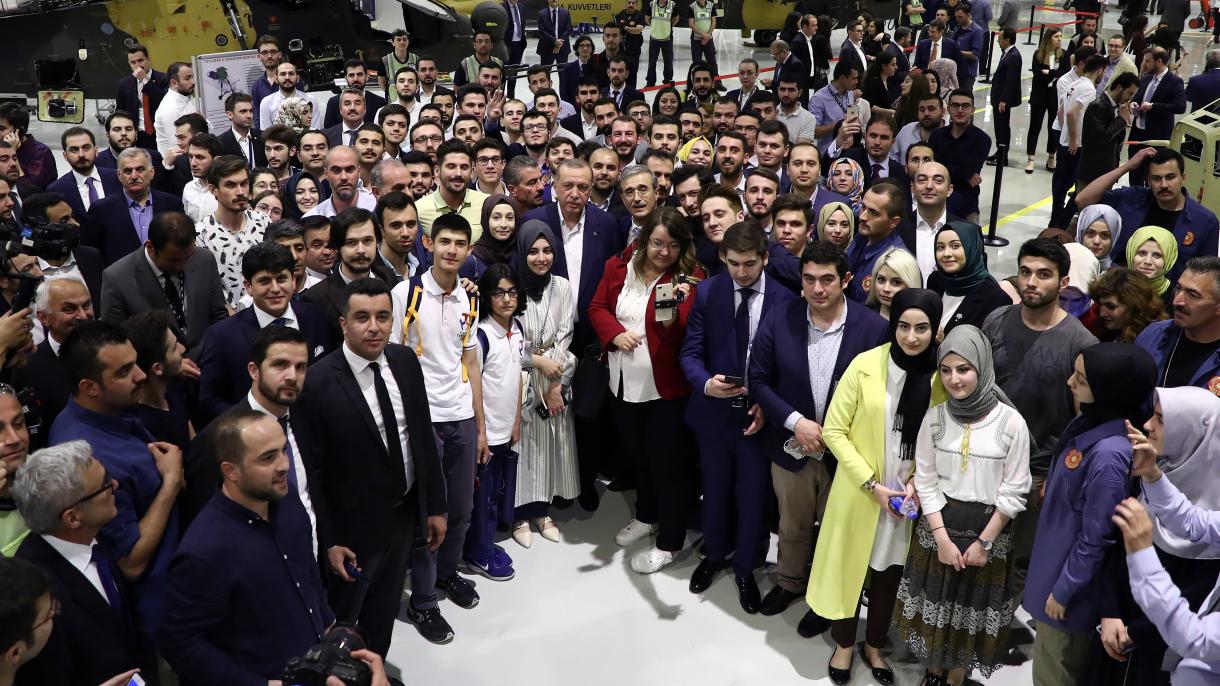 Prezident Rajab  Tayyib Erdo’g’an, Turkiya 2039gacha koinotga 11 sun’iy yo’ldosh o’rnatadi dedi.