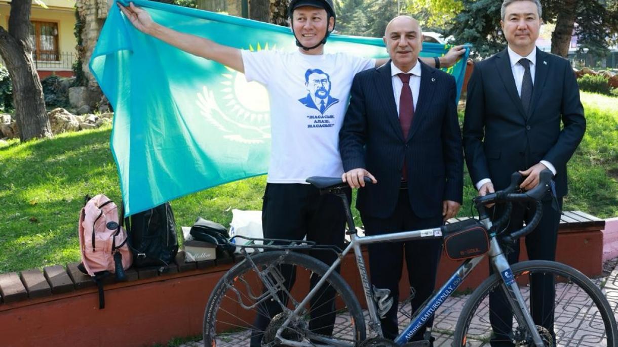 bisiklet_Kazak_Ernat_Melsulı_Kazakça_kazakca