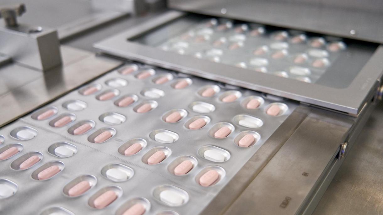 China ha aprobado el uso urgente de la pastilla de nuevo coronavirus de Pfizer