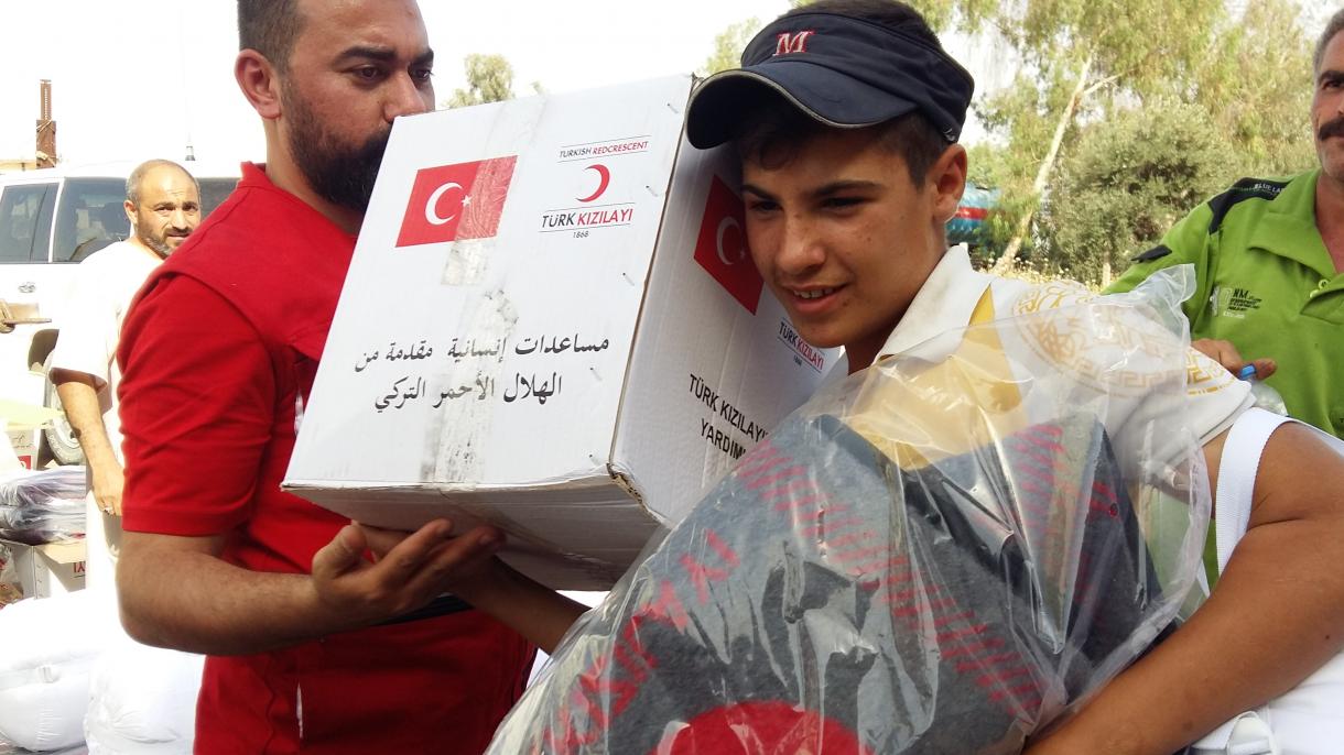 Η Τουρκική Ερυθρά Ημισέληνος διένειμε τρόφιμα στη Σουλεϊμανίγια