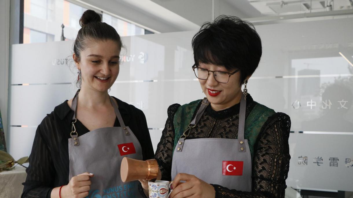 Pekingben bemutatják a török kávé történetét
