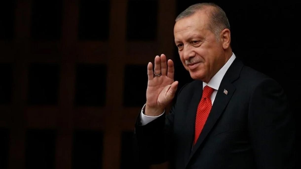 Президент Ердоған "Аналар күнімен" құттықтады