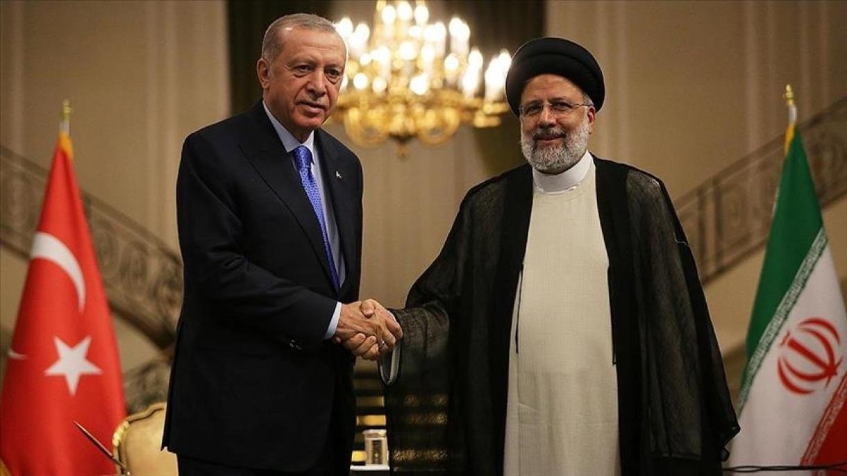 Raisi e' in Türkiye per una visita ufficiale