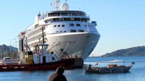Nava de croazieră de lux, "Silver Wind" a ancorat în portul Marmaris