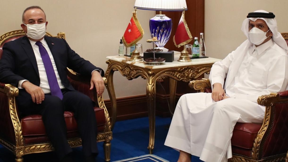Мевлют Чавушоглу се срещна с катарския външен министър Мохамед бин Абдел Рахман Ал Тани