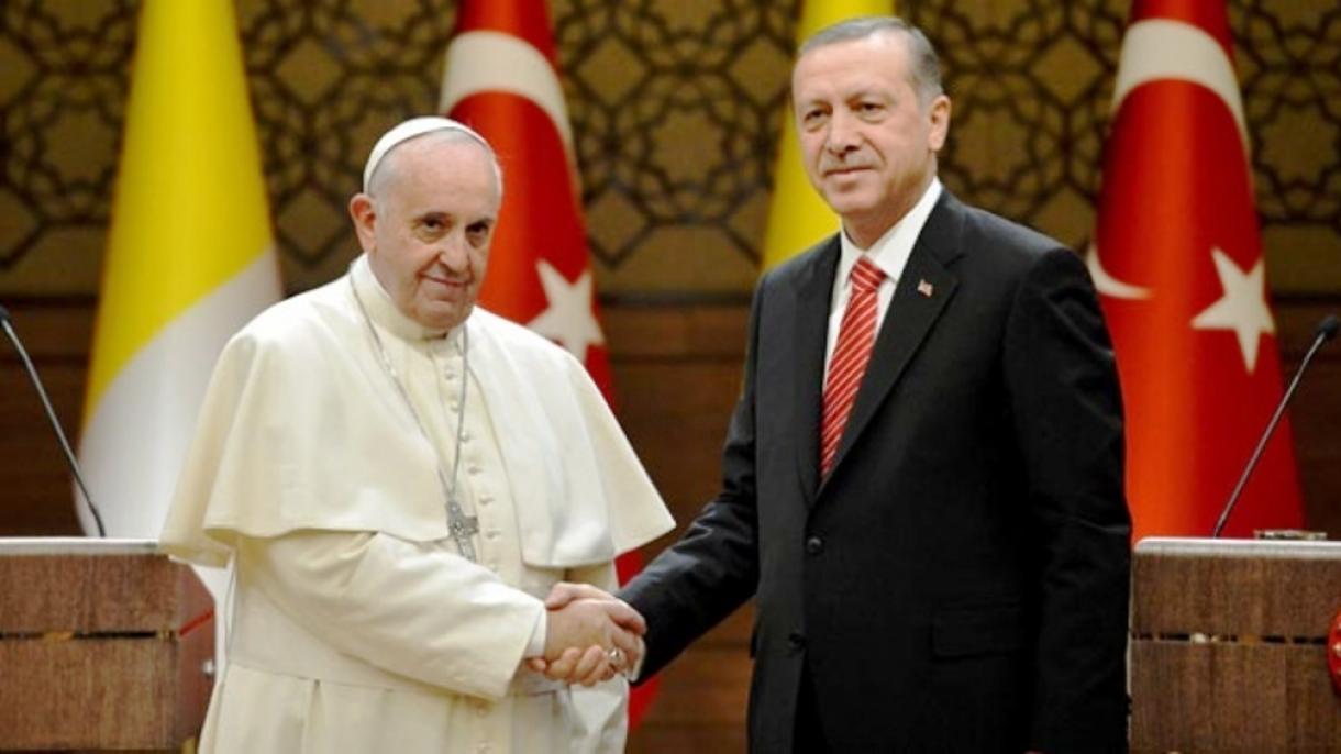گفتگوی تیلفونی اردوغان و پاپ فرانسیس