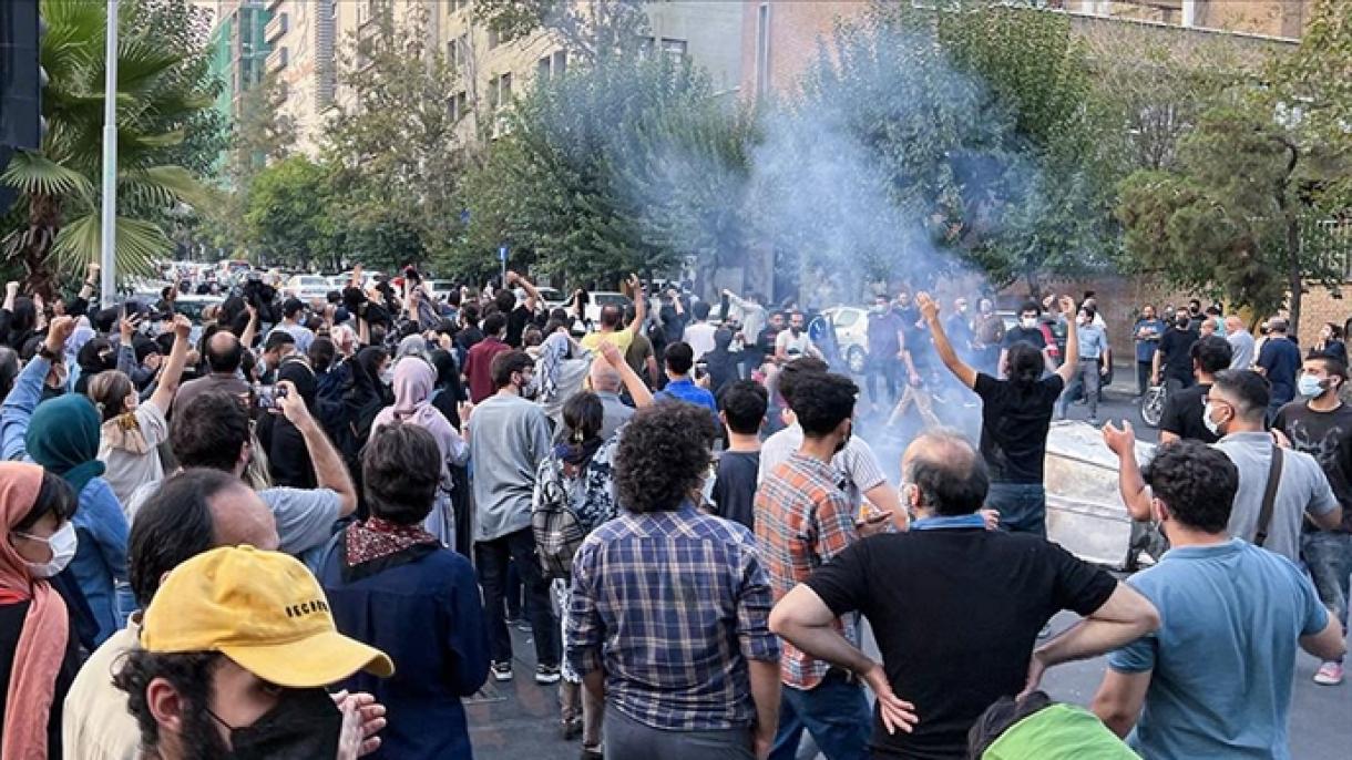 Иранда демонстранттардын соттолушу