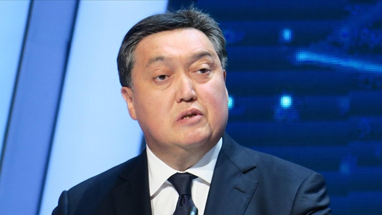 Gazagystanda Ministrler kabinetiniň täze agzalarynyň kesgitlenmegi üçin hökümet wezipesinden çekildi