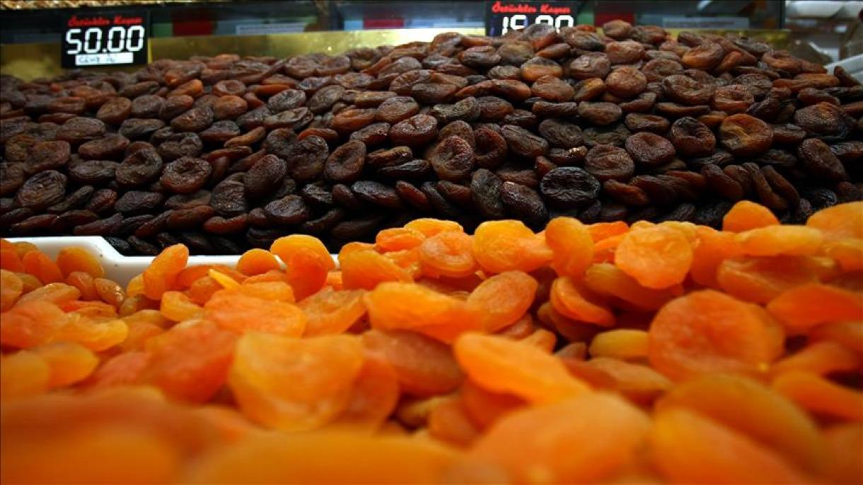 Kipterelgän abrikos êksportı artqan