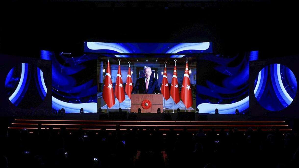 Erdoğan, Stratcom Summit 21.jpg