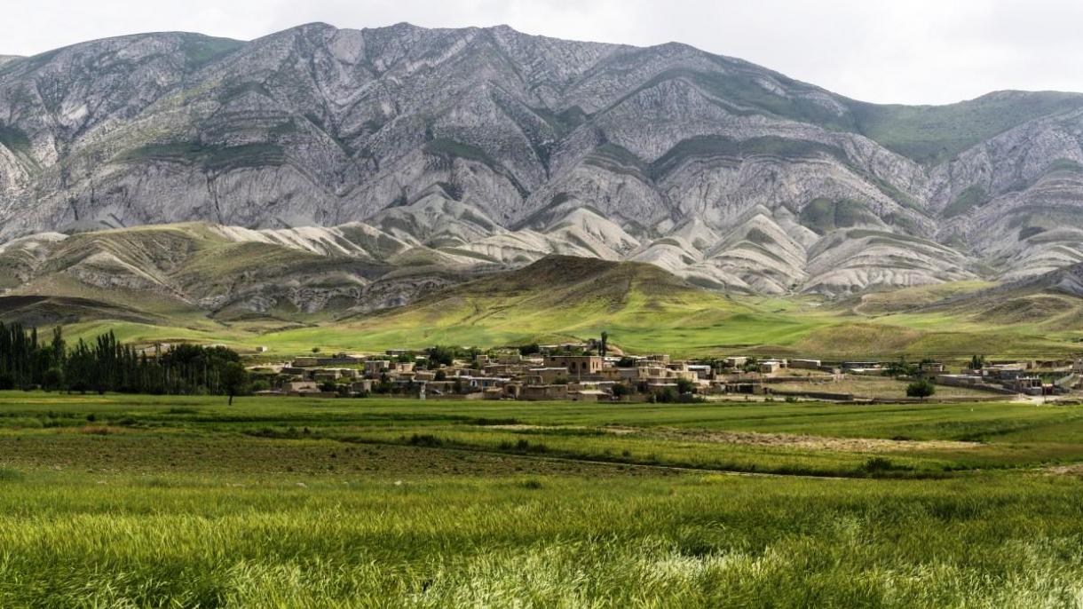 Xorasan türkləri, dili və yaşadıqları yerlər