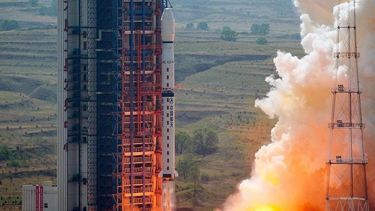 中国成功发射“云海二号”02组卫星