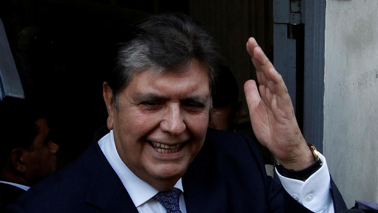 Alan García pediu asilo político ao Uruguai e abre a porta a uma crise internacional