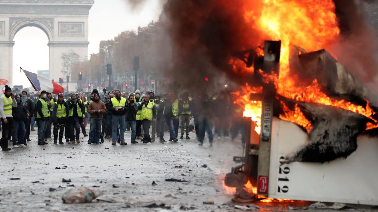 Las manifestaciones tienen impactos severos en la actividad económica de Francia