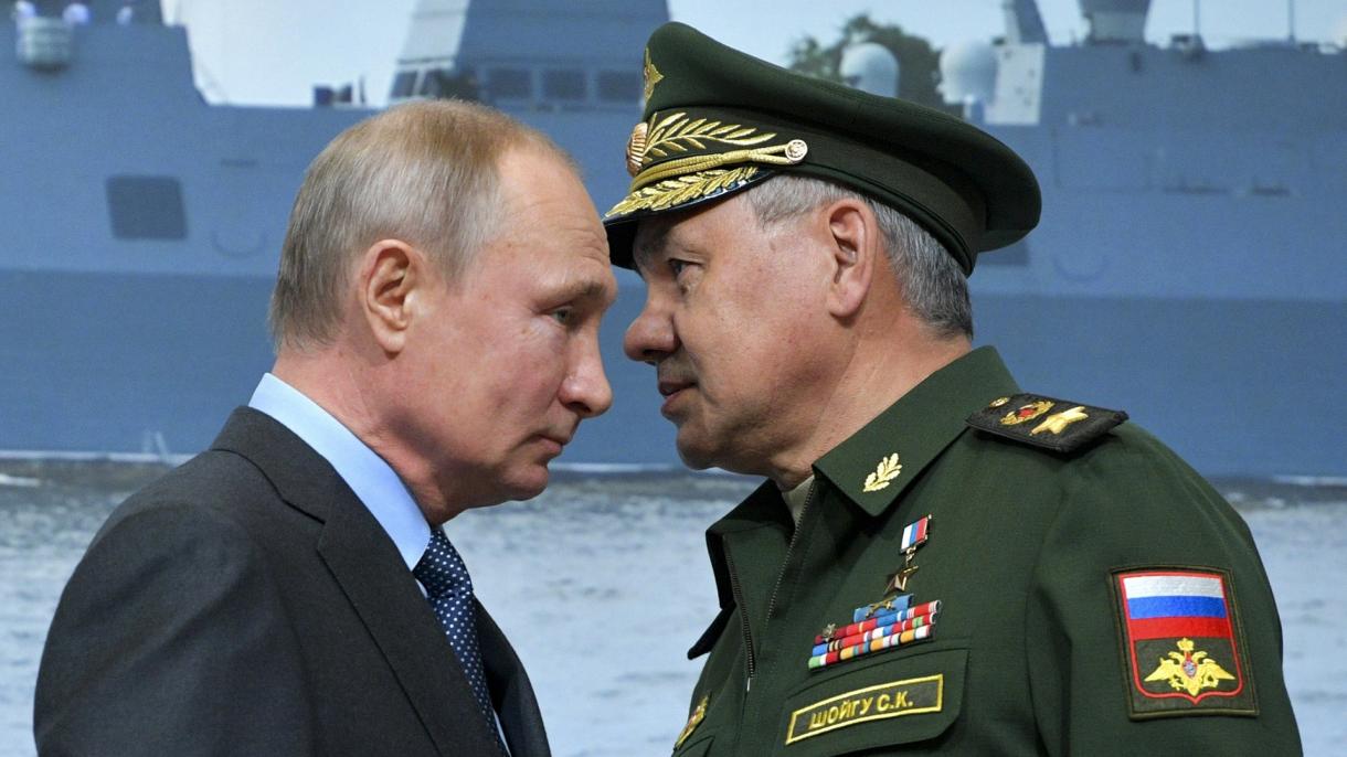 Il ministro russo Shoigu informa Putin sulle azioni dell'esercito in Ucraina