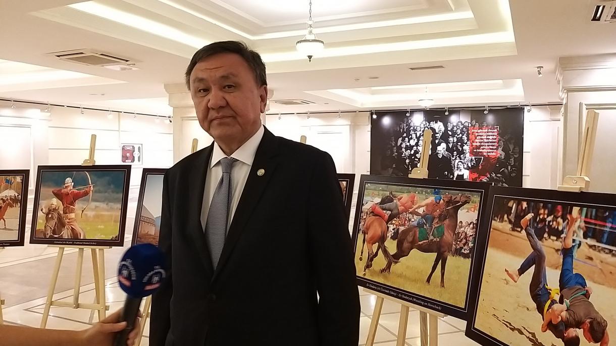 Анкарада Кыргызстандын эгемендүүлүгүнүн 30 жылдыгына арналган фотокөргөзмө ачылды